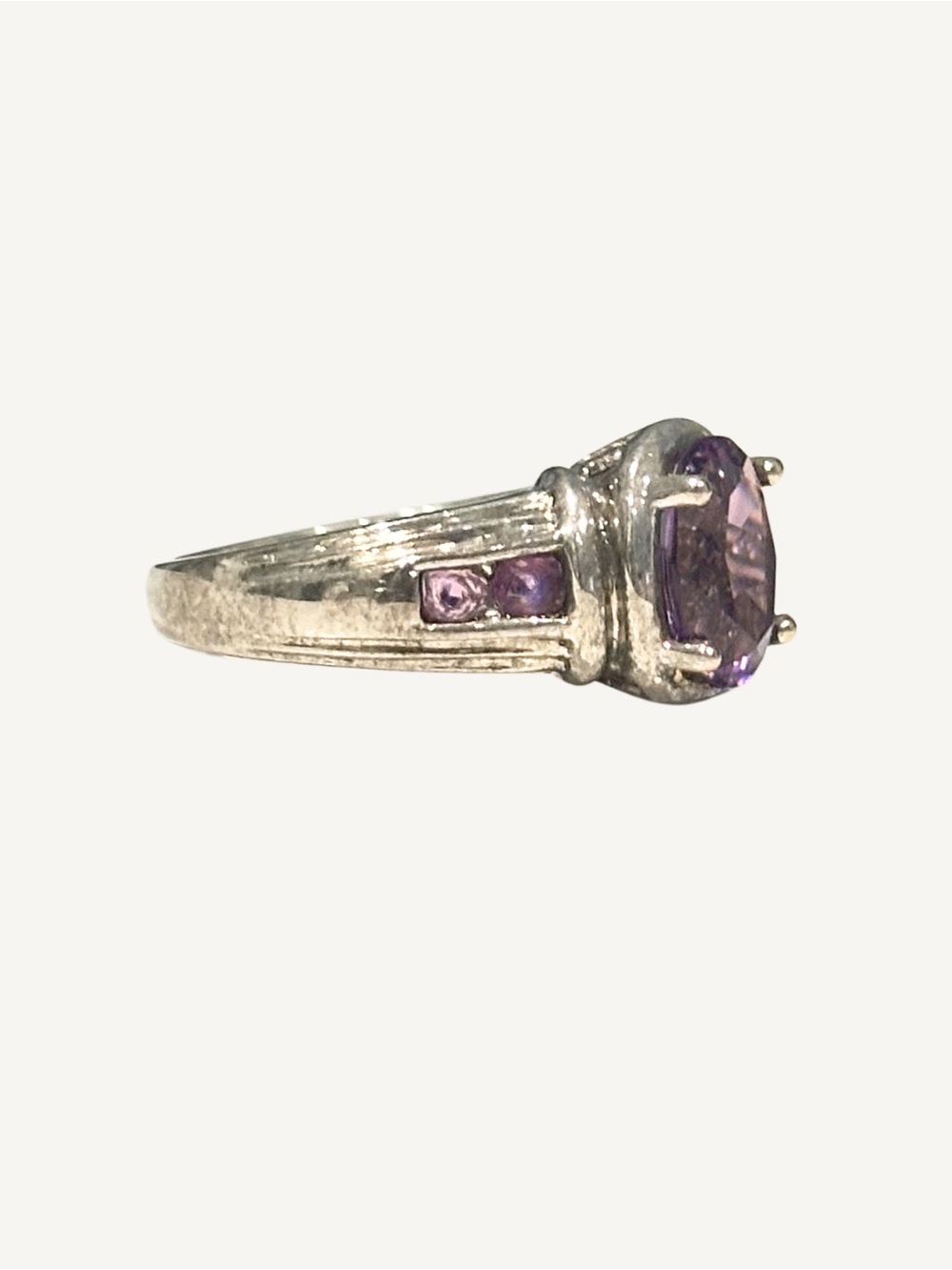 Amethyst Sterling Silver Ring Oval Center Channel Set Shoulders Vintage 90s - Picture 3 of 8